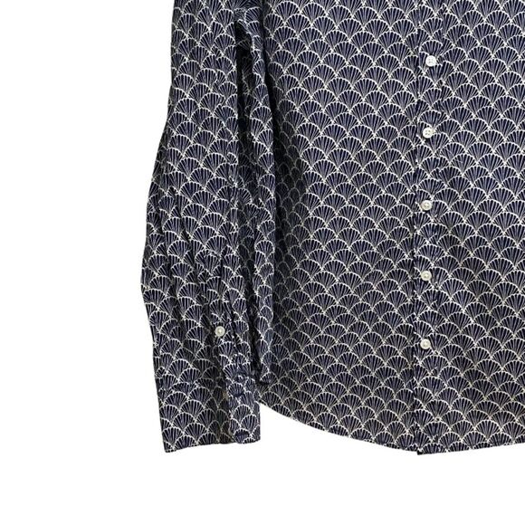 Crown & Ivy Women's Scallop Print Button Front Shirt Size XL Blue White Cotton - Picture 6 of 10